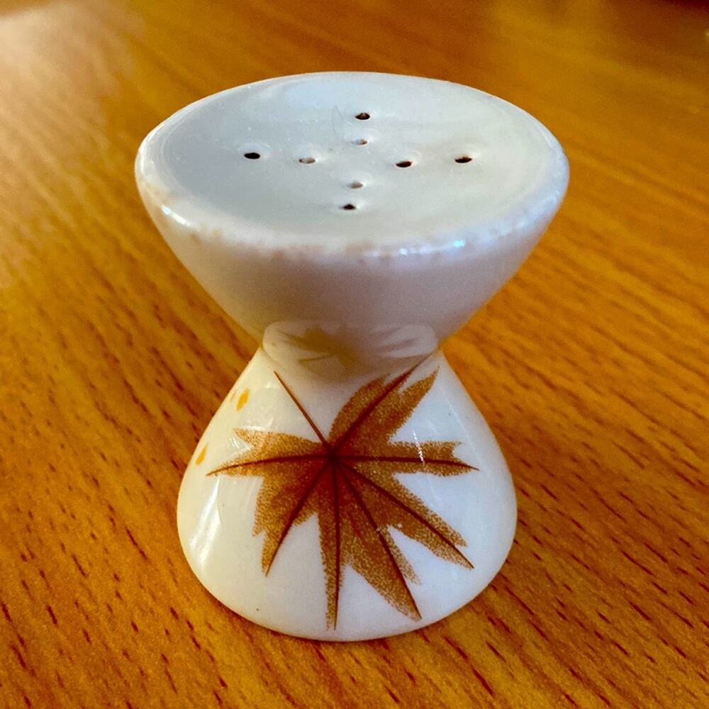 Ben Seibel Replacement Salt Shaker Iroquois Harvest Time Tiny single